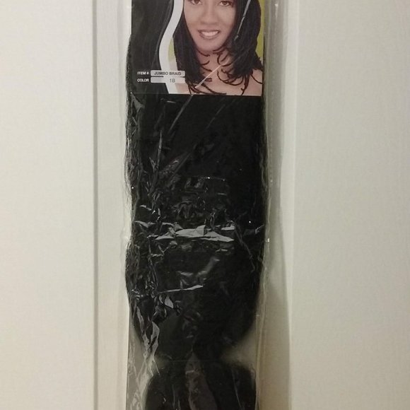Magic Collection Silky Jumbo Braid, 100% Synthetic Fiber, Color: 1B, NEW - Picture 3 of 11